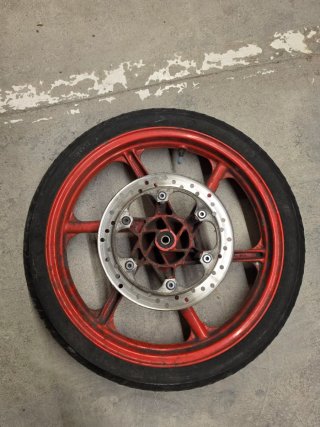 Llantas Honda NS1 Rojas Buen estado