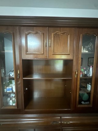 Mueble clásico de madera maciza para salón/vitrina