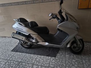Honda Silverwing 600