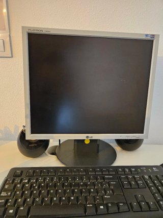 Lote 7 Monitores para PC