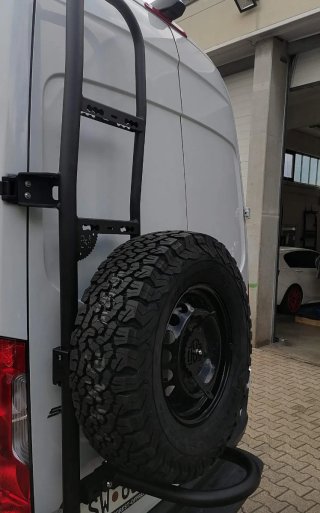 Mercedes-Benz Sprinter Camper Van  año 2022