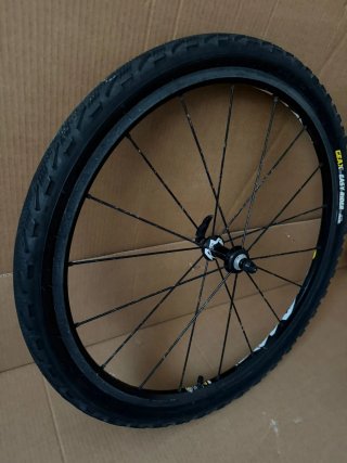 Rueda delantera Mavic Crossmax XL 26 cerámica