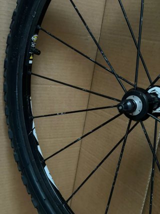 Rueda delantera Mavic Crossmax XL 26 cerámica
