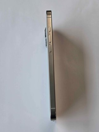 iPhone 16 Pro Max Blanco + Accesorios
