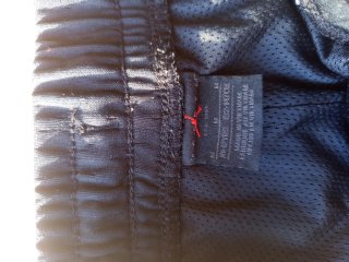 Jordan Shorts Negros con Rayas