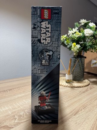 NUEVO- LEGO Star Wars R2-D2 -75379
