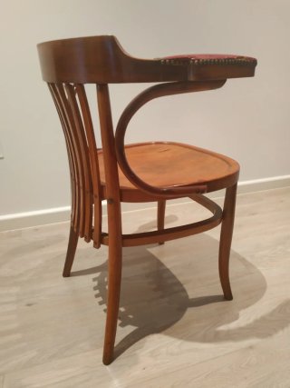 Silla antigua respaldo varillas