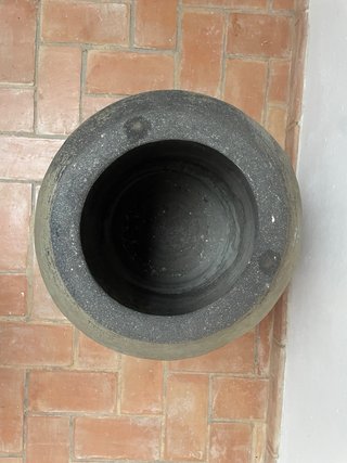 Jarrón de barro vintage grande