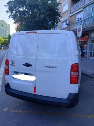 Furgoneta toyota proace larga 2017. 237000 km