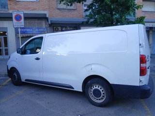 Furgoneta toyota proace larga 2017. 237000 km