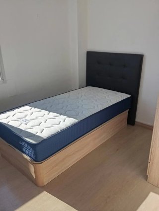 Canapé cama madera y tela negro