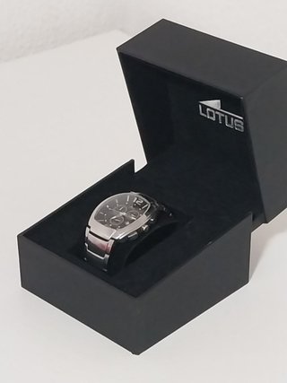 Reloj Lotus Cronógrafo 9926 con Estuche