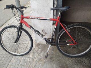 Bicicleta de Montaña BH Supra Roja