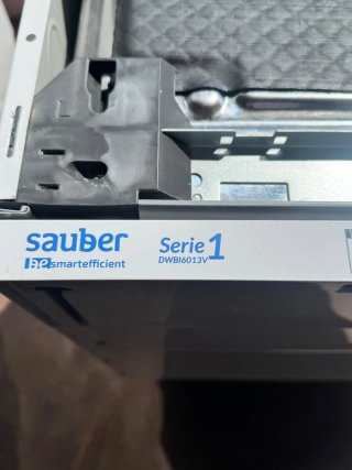 Lavastoviglie SAUBER da incasso