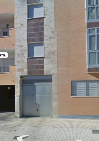 Alquiler plaza garaje barrio Los Devis