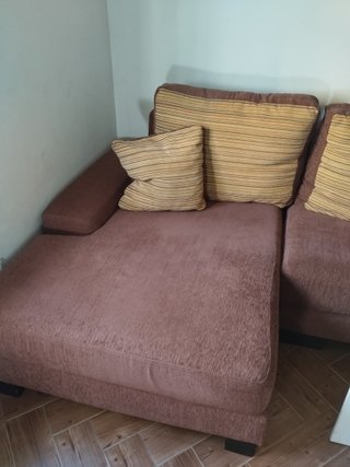 Sofá modular marrón de tela
