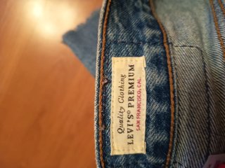 Shorts vaqueros Levi's con banda lateral