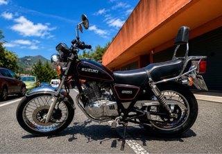 Suzuki GN250 Negra