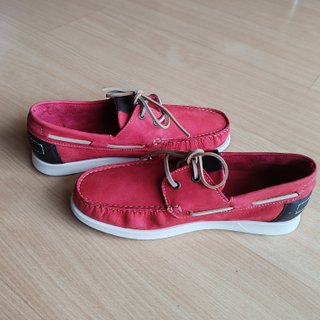 Sapatos Vermelhos/Rosa Tamanho 42