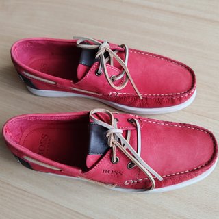 Sapatos Vermelhos/Rosa Tamanho 42