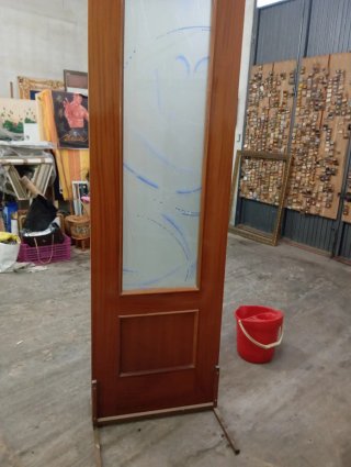 Puerta Madera Cristal Tallado 200x73 50 euros