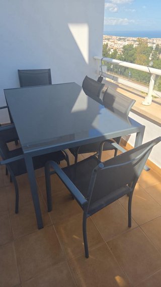Mesa y 6 Sillas Comedor Exterior