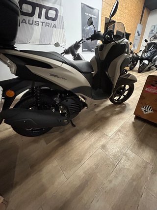 Triciclo Kymco Beige/Gris Automático