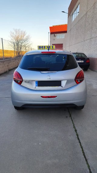 Peugeot 208 1.6 HDI 2017