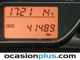 Toyota Yaris 100 Active 73 kW (99 CV)