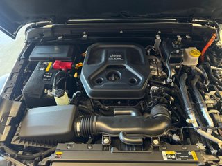 Jeep Wrangler 4xe Plug-In Hybrid 381 4x4 NACIONAL