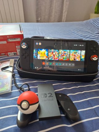 Nintendo Switch + 16 Giochi