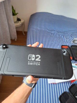 Nintendo Switch + 16 Giochi