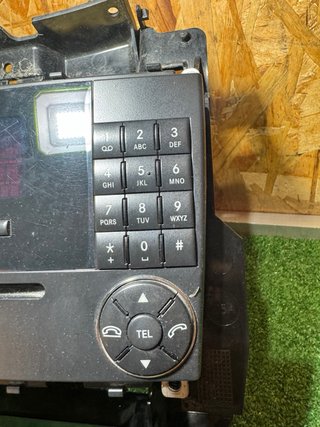 Radio Mercedes W209 con Marco