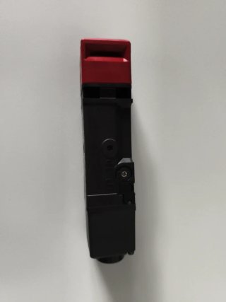 Omron D4SL-N4AFA Guard Lock Safety Door Switch