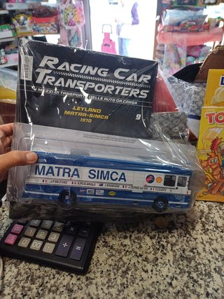 Camion Matra Simca Leyland Racing Transporter