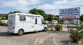 ALQUILER GARAJE PARA AUTOCARAVANAS