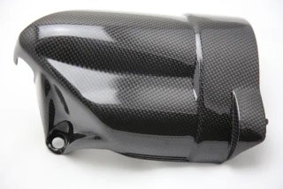 TAPA DE MOTOR DE ARANQUE BMW R1200GS EN CARBONO