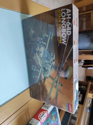 Maqueta Helicóptero AH-64D Longbow