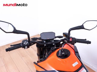 KTM 890 DUKE