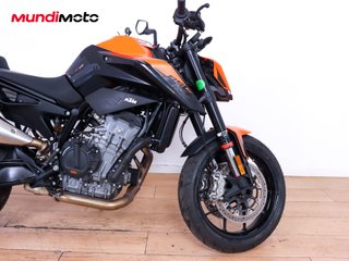 KTM 890 DUKE