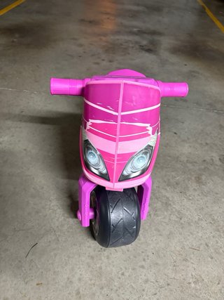 Moto de juguete infantil rosa