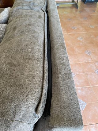 Divano a 2 posti in tessuto grigio, sfoderabile
