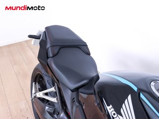 HONDA CBR 650 R