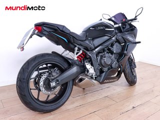 HONDA CBR 650 R
