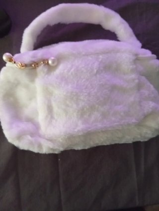 Bolso o neceser con diseño de hello Kitty