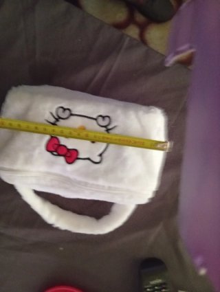 Bolso o neceser con diseño de hello Kitty