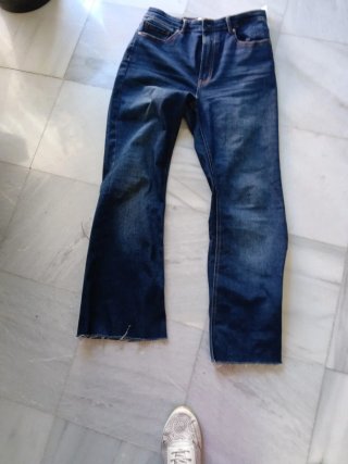 Pantalones vaqueros campana