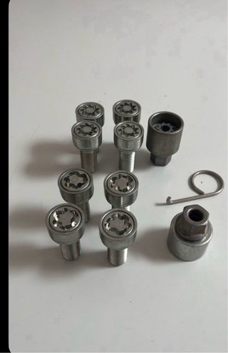 Tornillos Antirrobo VW GOLF SEAT VW T4T5 T6.1 AUDI