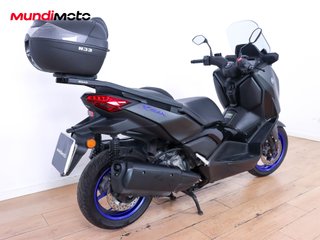 YAMAHA X-MAX 300