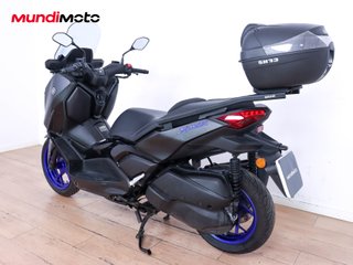 YAMAHA X-MAX 300